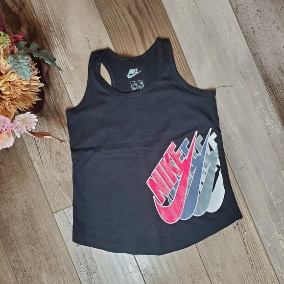Nike Girl's Racerback Tank Top Shimmery Logo Graphic Size 4/5 NWOT - Picture 1 of 12